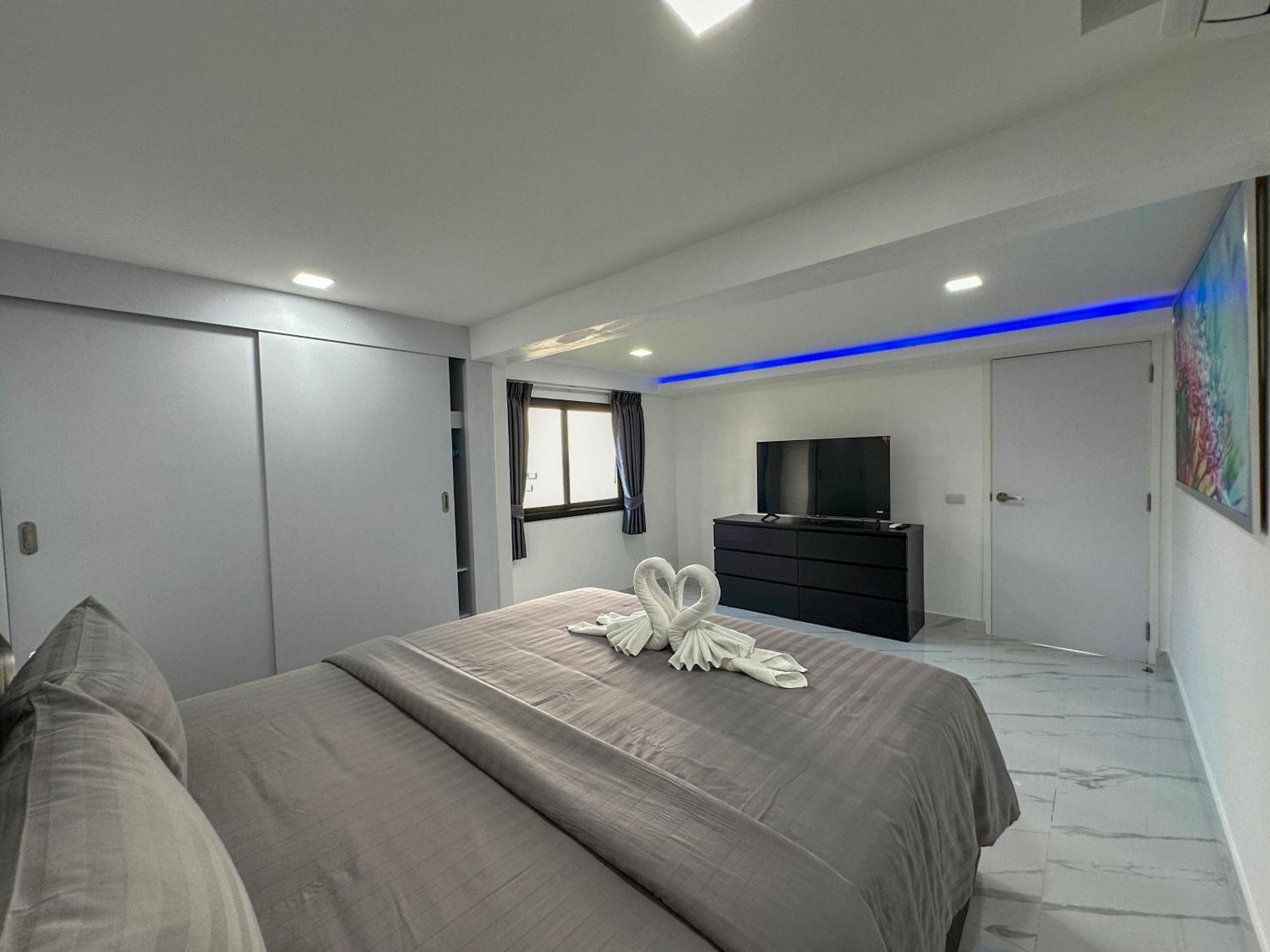 Stunning Beachfront View Luxurious Apartment 40 Haat Jomtien Eksteriør bilde