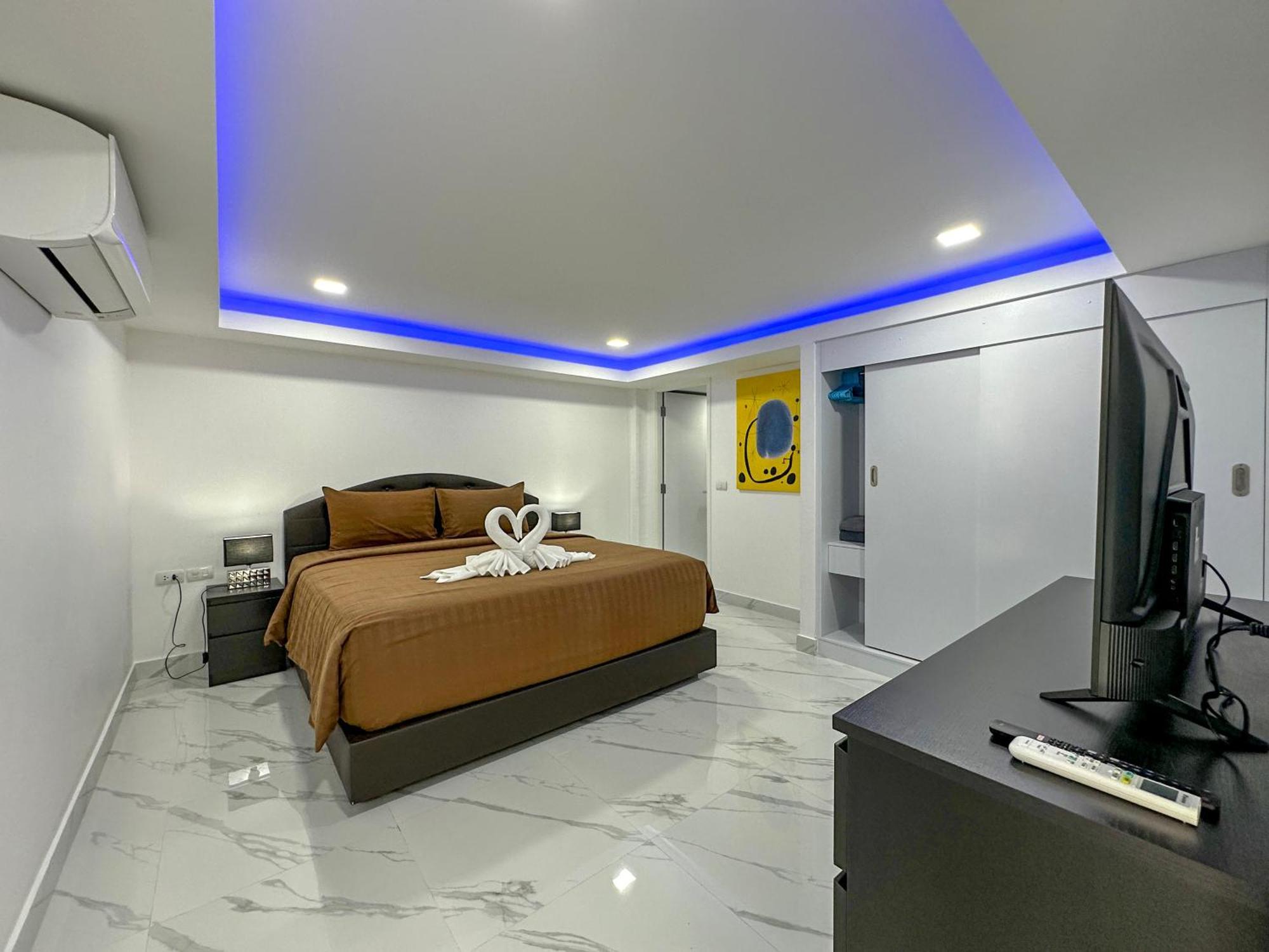 Stunning Beachfront View Luxurious Apartment 40 Haat Jomtien Eksteriør bilde