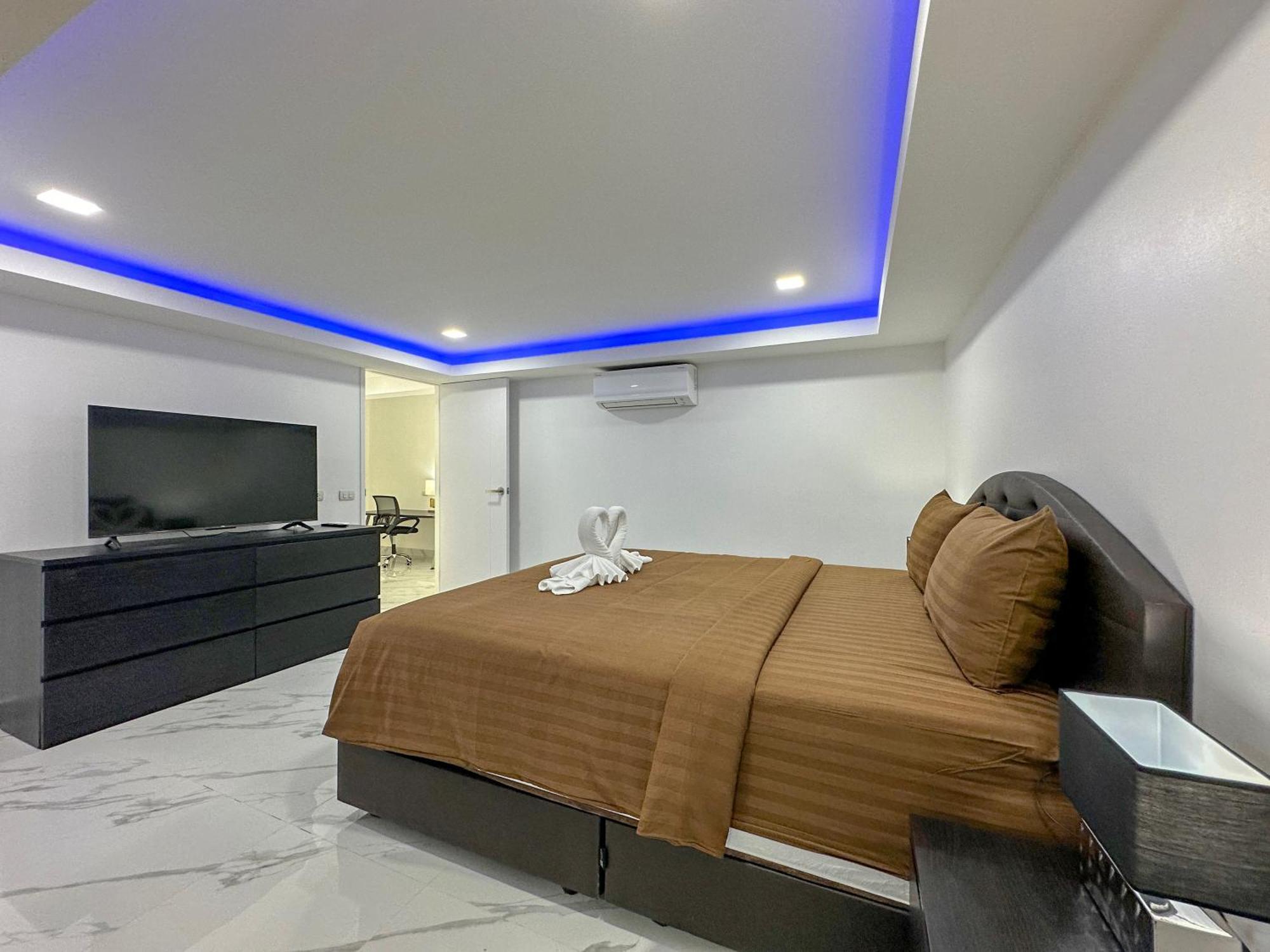 Stunning Beachfront View Luxurious Apartment 40 Haat Jomtien Eksteriør bilde