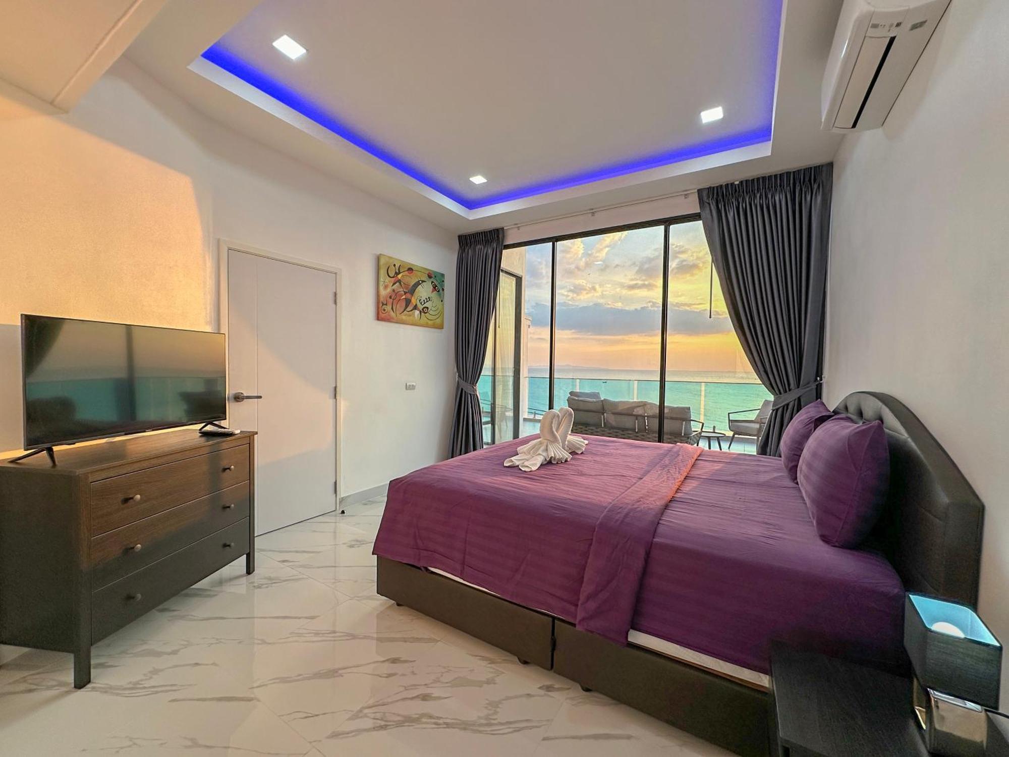 Stunning Beachfront View Luxurious Apartment 40 Haat Jomtien Eksteriør bilde