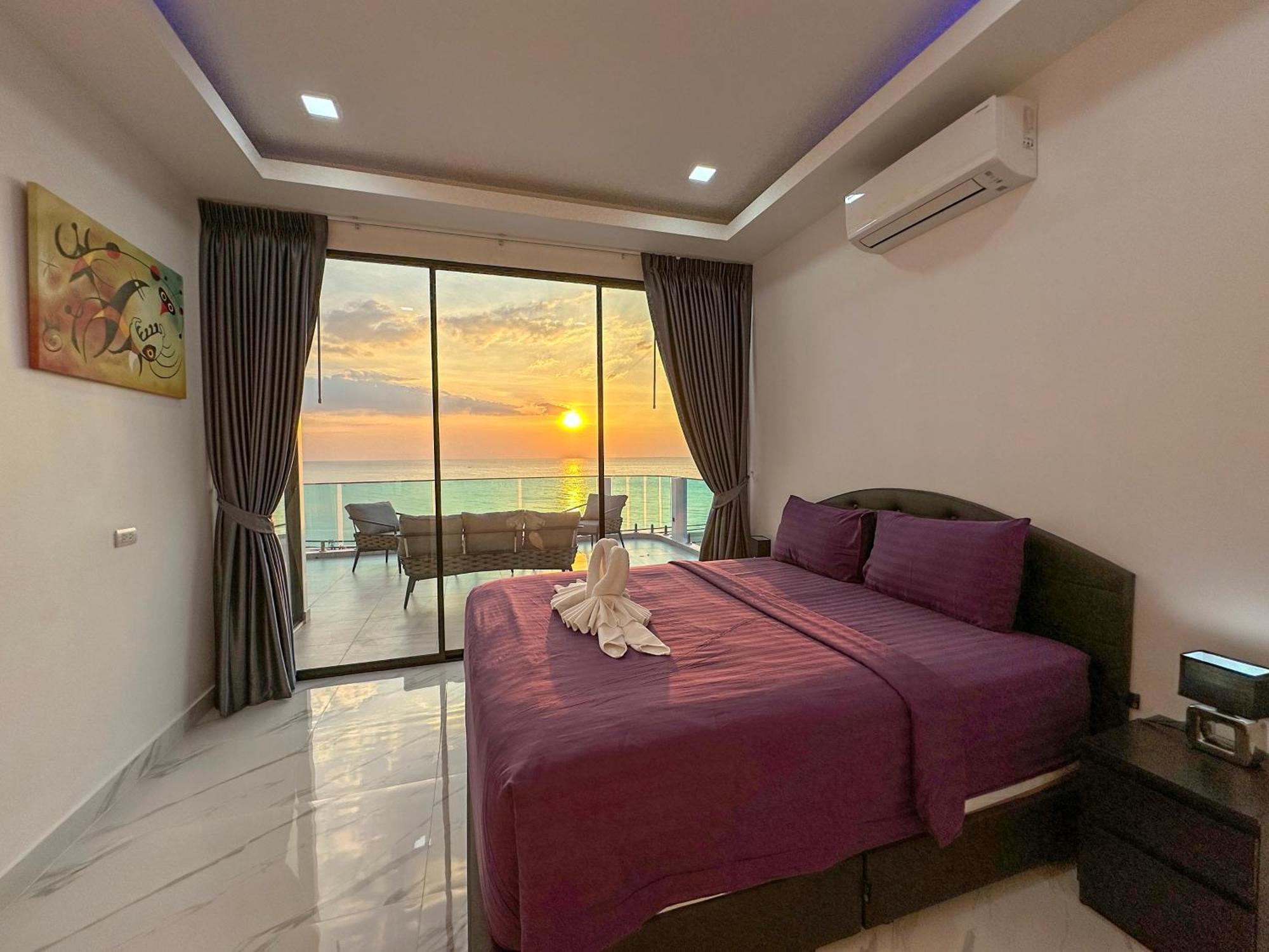 Stunning Beachfront View Luxurious Apartment 40 Haat Jomtien Eksteriør bilde