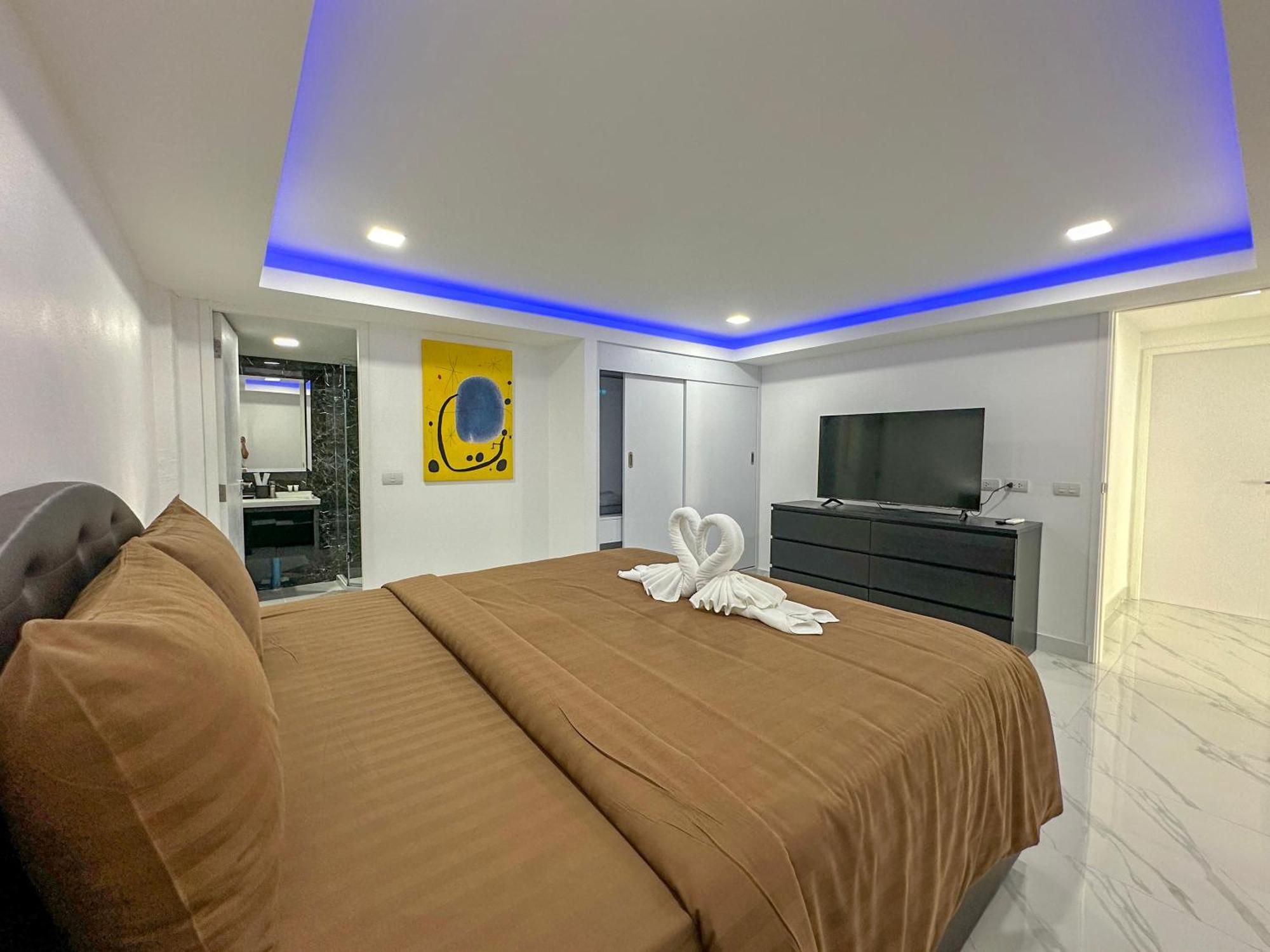 Stunning Beachfront View Luxurious Apartment 40 Haat Jomtien Eksteriør bilde